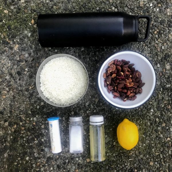 low weight ingredients for trail hiking